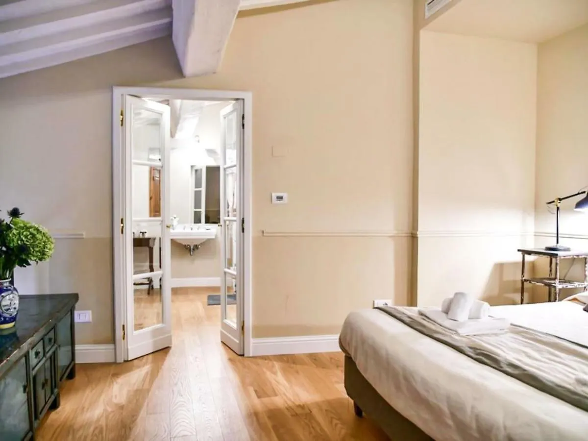 Apartment Santa Croce-2 By Interhome فلورنس