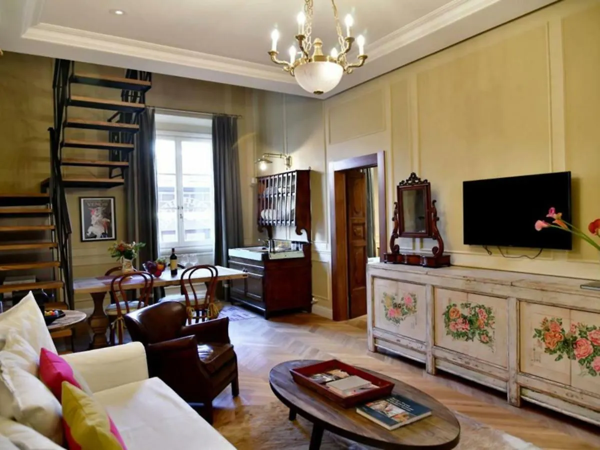 Apartment Santa Croce-2 By Interhome Флоренция